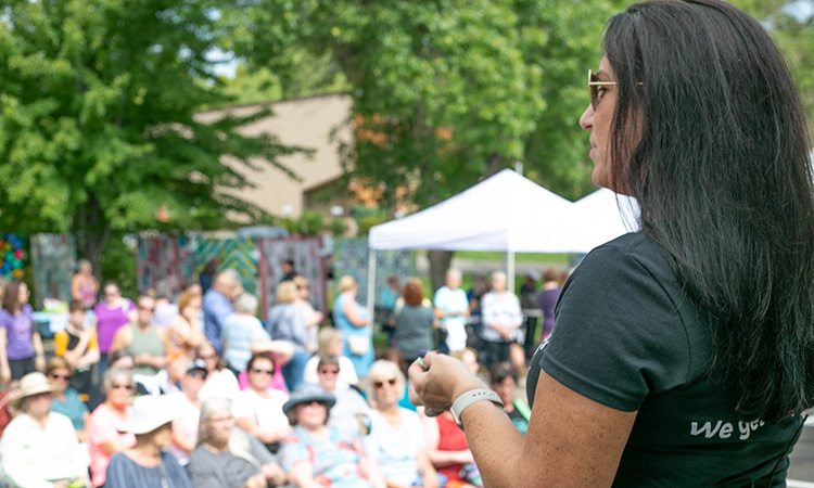 An Iceland-born Quilter’s Rise to Fame in Minnesota